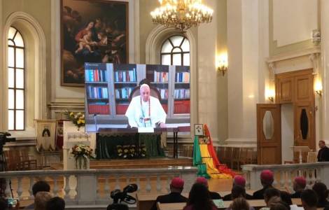 El Papa Francisco motiva a los jovenes catolicos rusos a